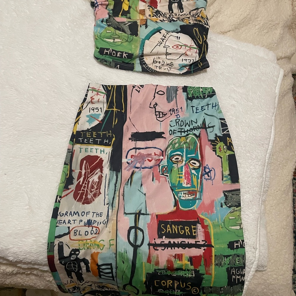 Bershka Multicolor Graffiti Print Skirt Set - Pink, Green, Blue, Black